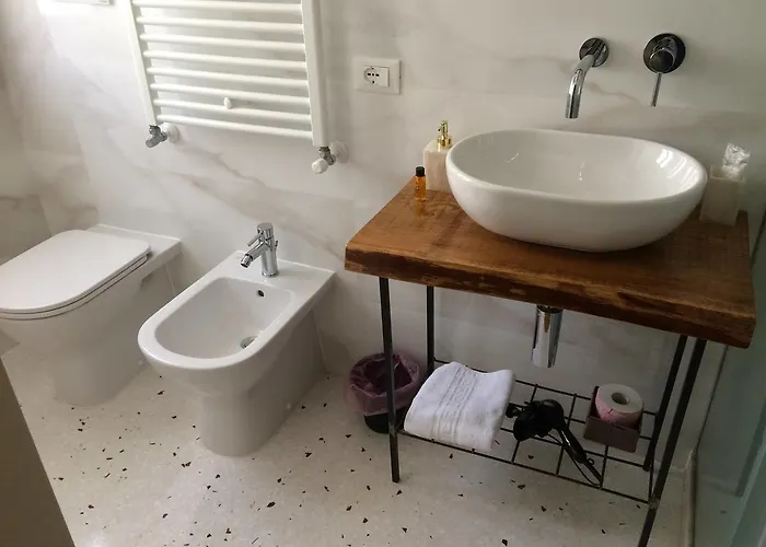 ベッド・アンド・ブレックファスト B＆b アル ポッツォ ディ ルーチェ 4*