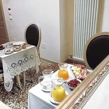 Al Pozzo Di Luce Nocleg ze śniadaniem 4*