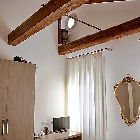 Al Pozzo Di Luce Nocleg ze śniadaniem