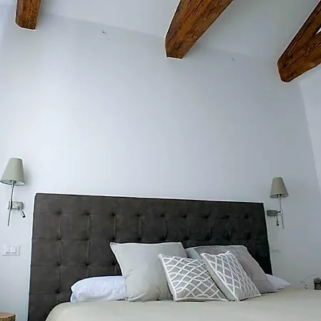 Nocleg ze śniadaniem Al Pozzo Di Luce 4*