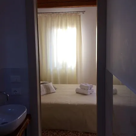 Al Pozzo Di Luce Bed & Breakfast Venedig