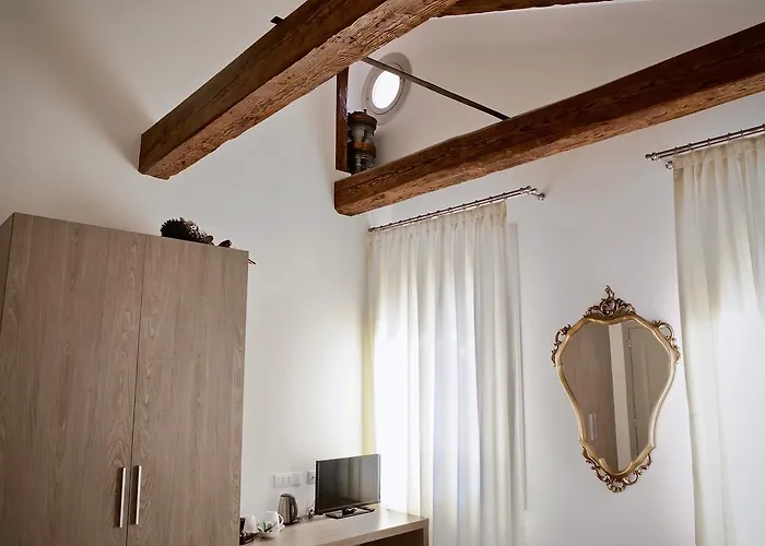 Al Pozzo Di Luce Oda ve Kahvaltı Venedik