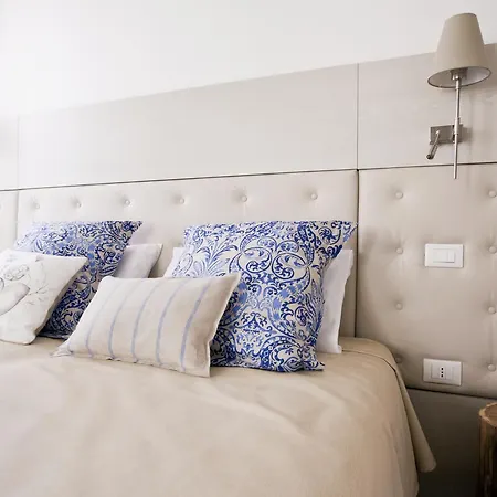 Al Pozzo Di Luce Bed & Breakfast 4*